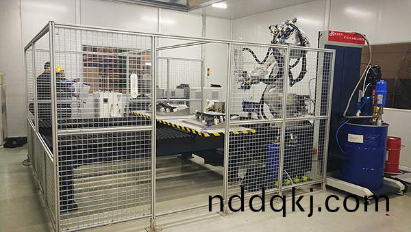 塗(tu)膠(jiao)自動化生産線(xian)