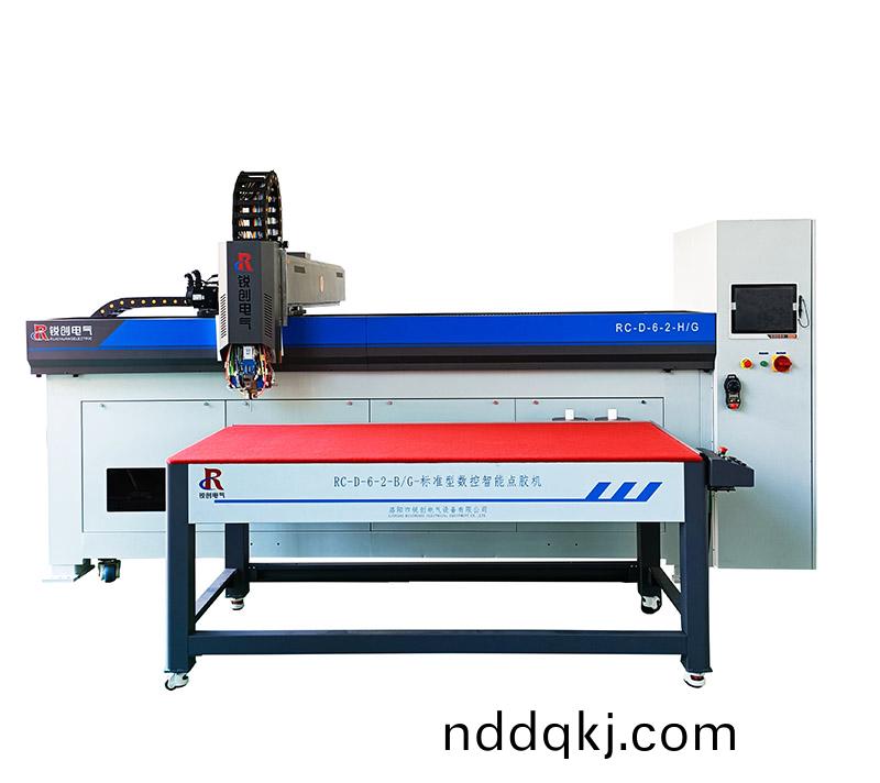 大行程(cheng)常量密(mi)封塗膠(jiao)機(ji)