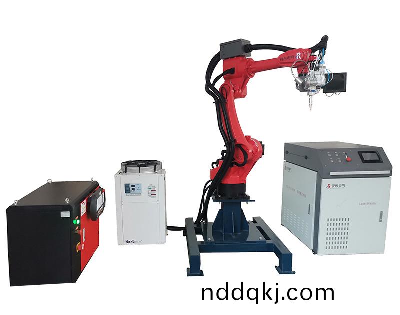 機器人(ren)激(ji)光銲(han)接(jie)設備(bei)