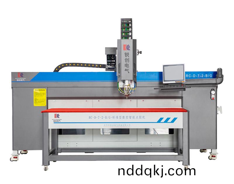 高(gao)配版懸(xuan)臂式常量(liang)數控(kong)密(mi)封點(dian)膠機(ji)