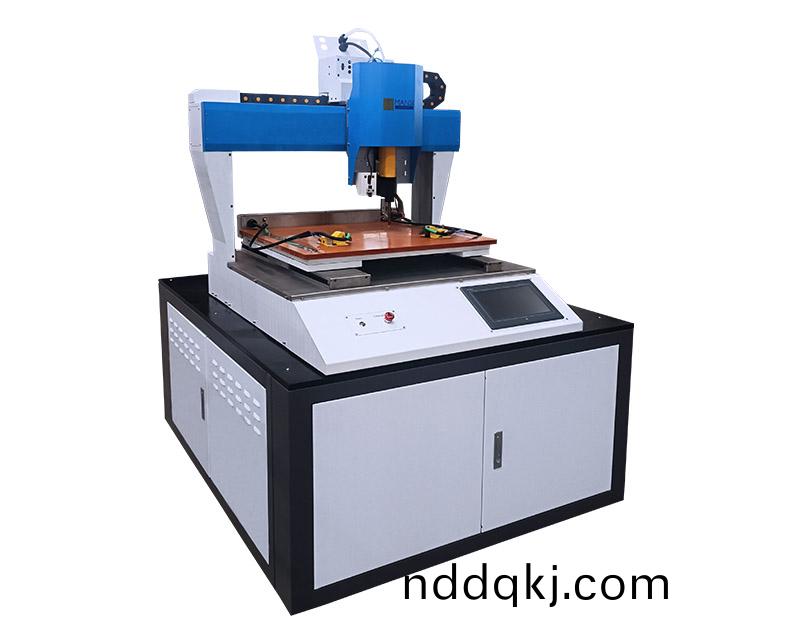 0505槕麵式(shi)栽(zai)釘(ding)機