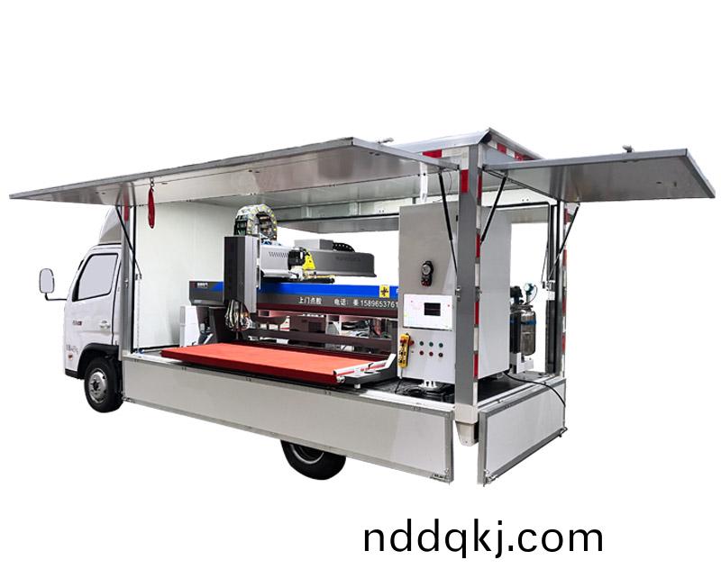 車載(zai)塗膠機(ji)