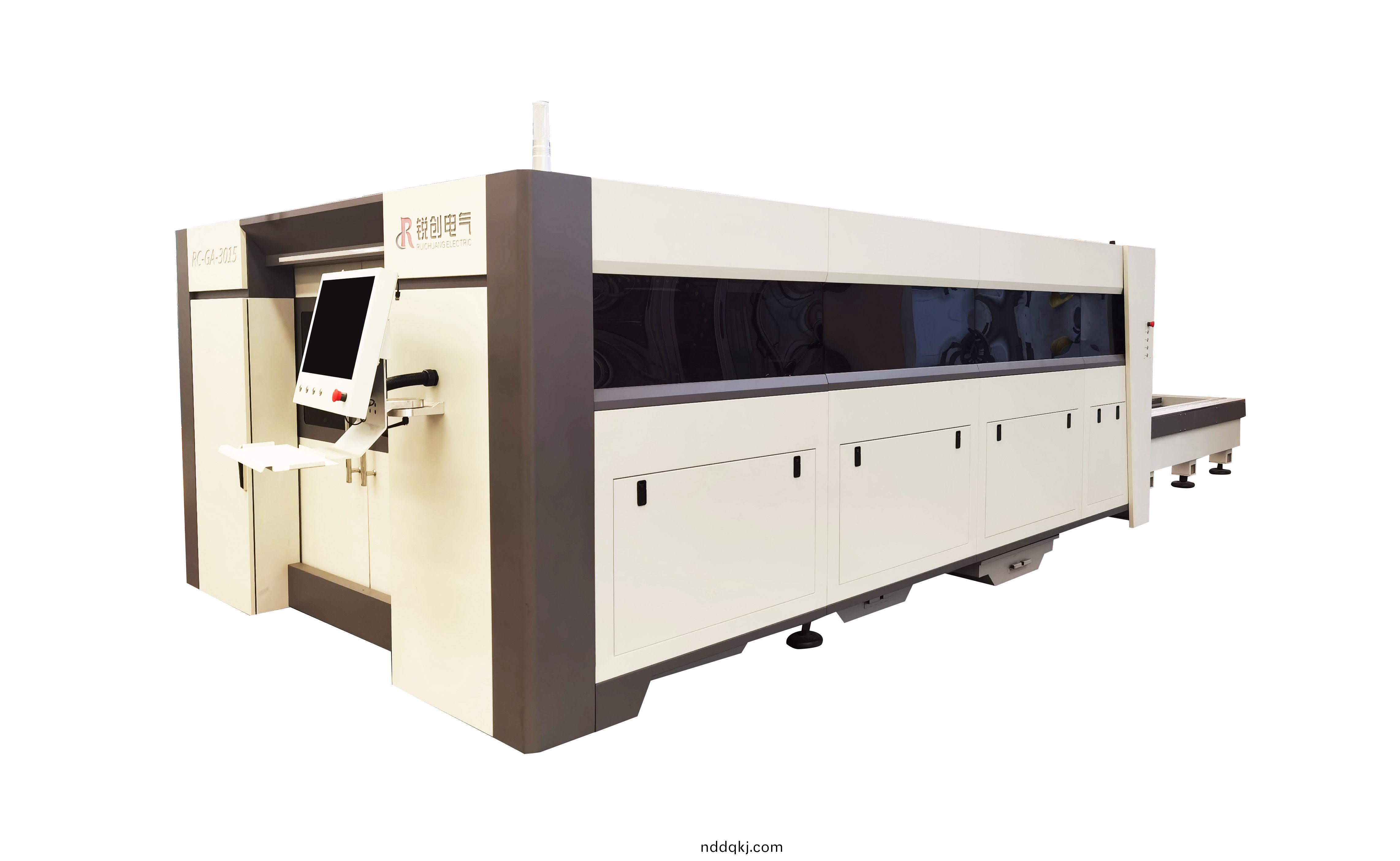 激光(guang)切(qie)割機(ji)側(ce)麵2