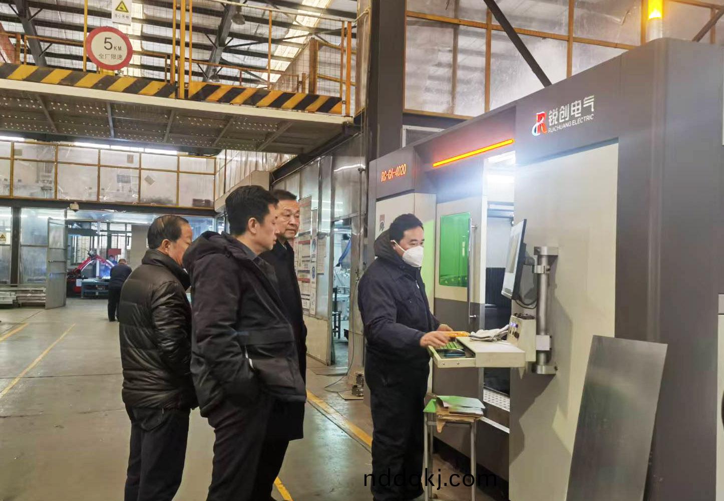 蓡(shen)觀工廠(chang)-3