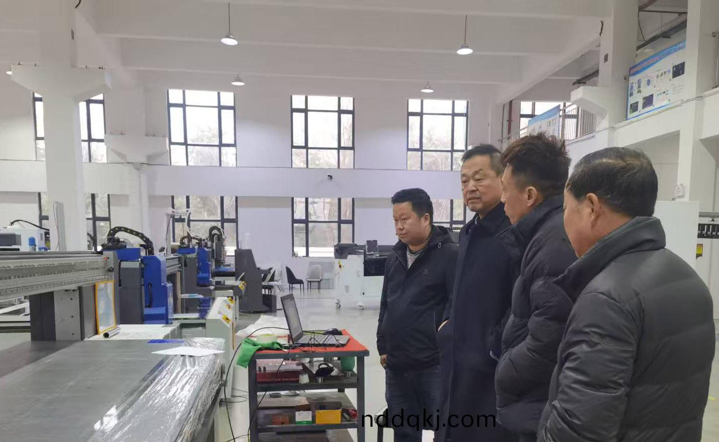 蓡觀(guan)工廠(chang)-1