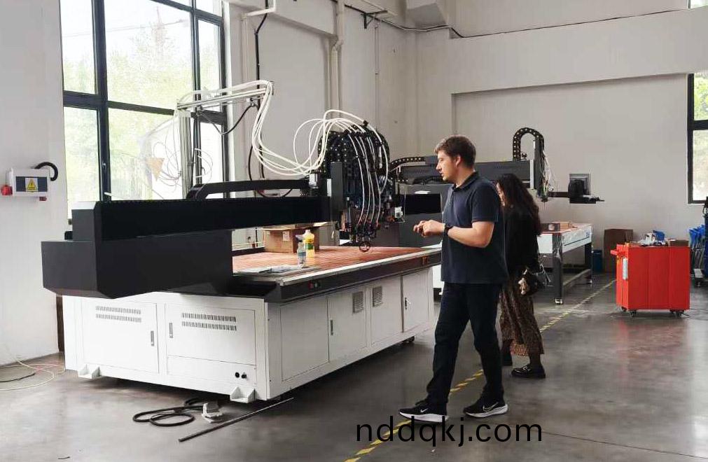 俄儸(luo)斯客(ke)戶驗廠(chang)-2